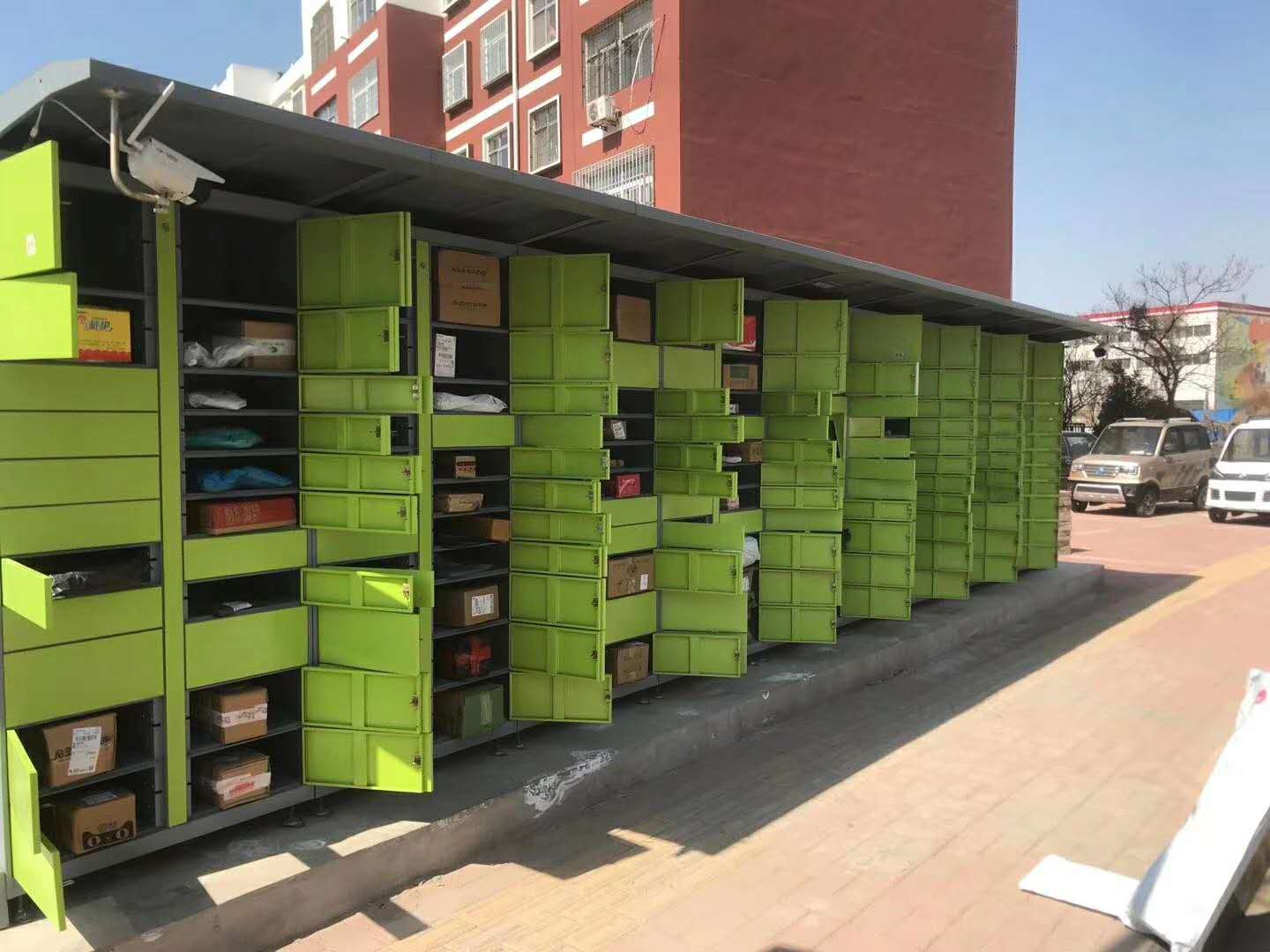 快遞小哥為什么會為快遞柜買單？